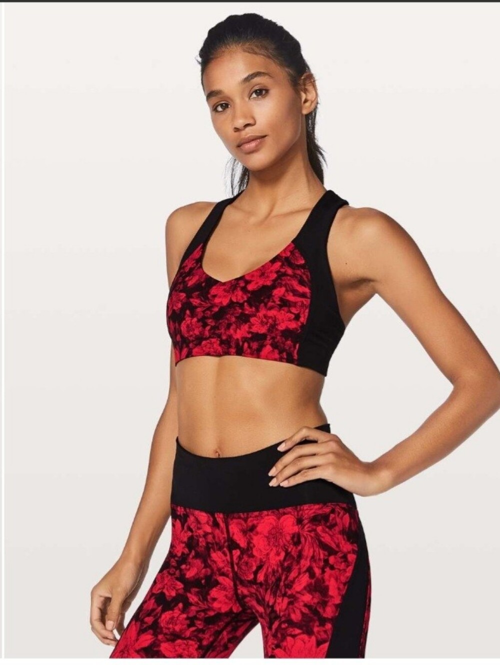 Lululemon Sweat Times Bra/CarmineTrue Red Black / Black